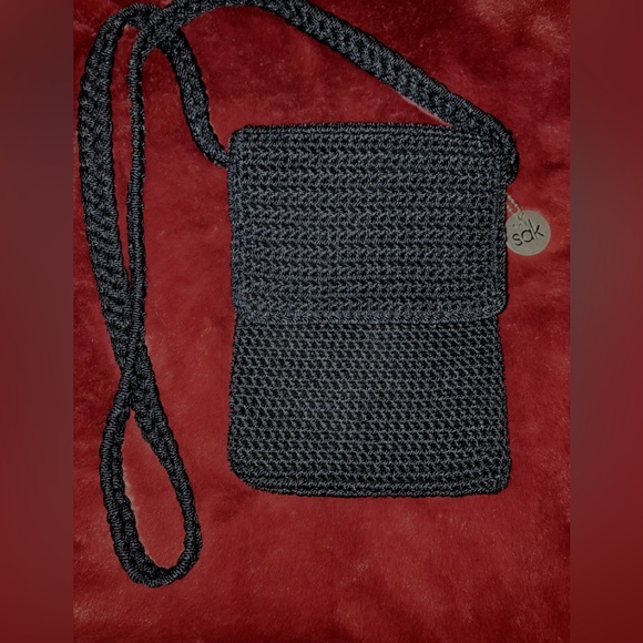 New The Sak crossbody purse that can be worn as a shoulder purse if one wishes - Picture 2 of 5